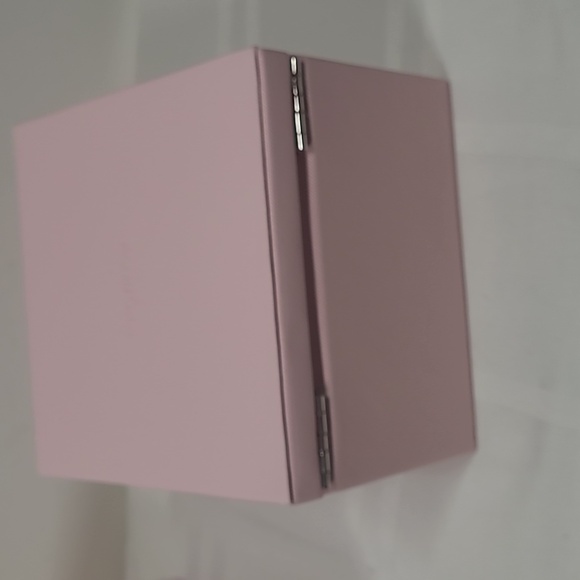 Pandora Leather Jewelry Box - Picture 8 of 11